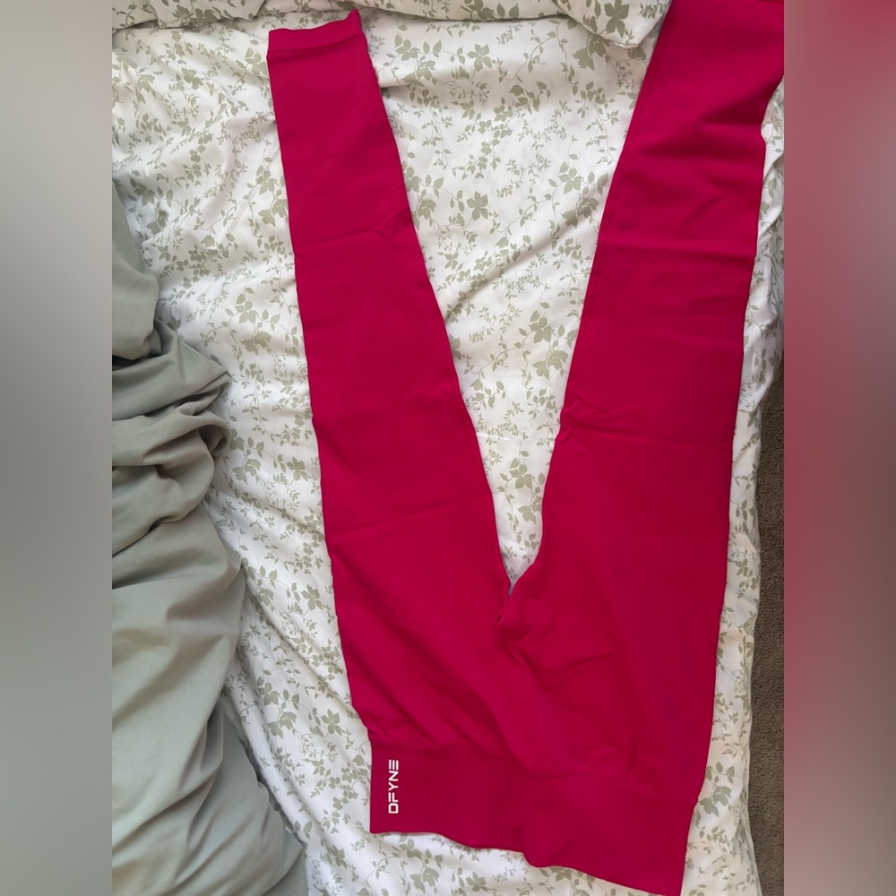 Vibrant Pink Women's Leggings by ENJNO